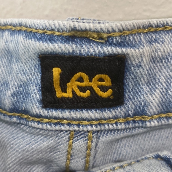 Lee Light Wash High Rise Cut Off Jean Shorts - Picture 10 of 12